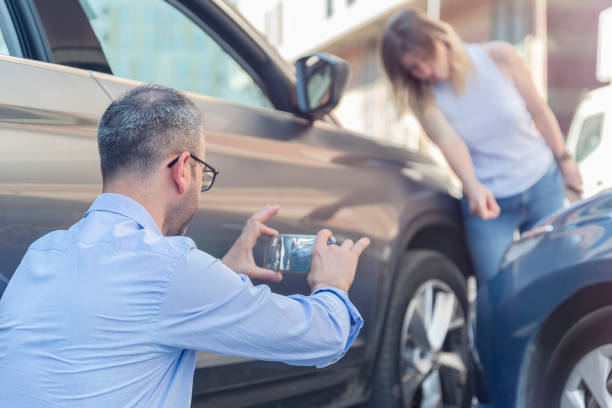 Professional Full Coverage Car Insurance technician working in Argos, IN
